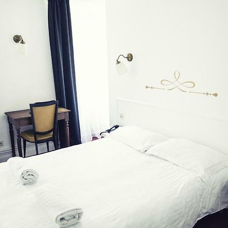The Old Hotel Ravel Centre Клермон-Феран Екстериор снимка
