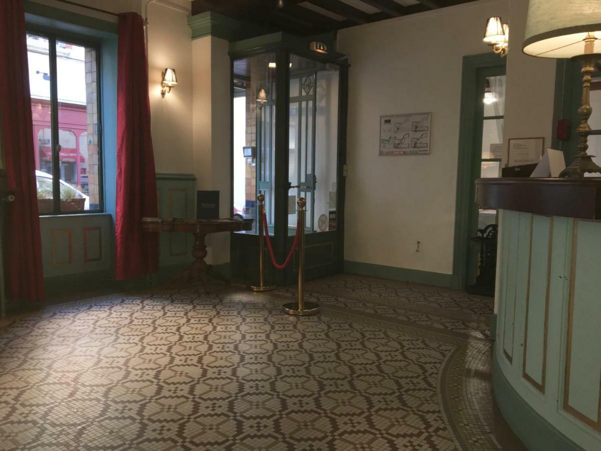 The Old Hotel Ravel Centre Клермон-Феран Екстериор снимка